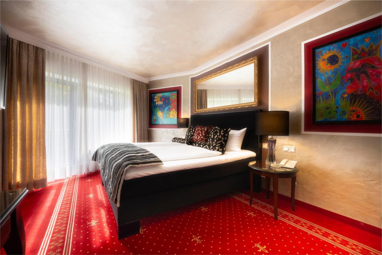 Alpin & Wellness Resort Hotel Ludwig Royal โอเบอร์สเทาเฟิน ภายนอก รูปภาพ