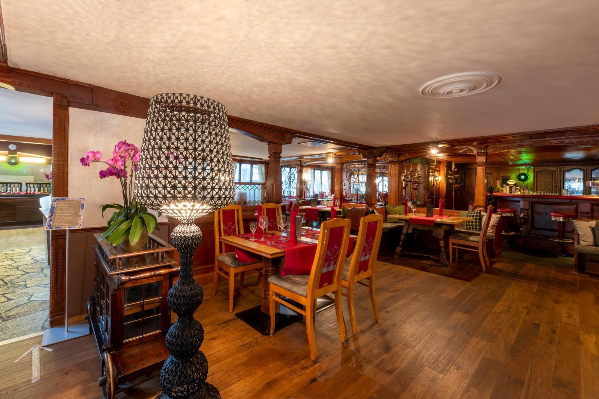 Alpin & Wellness Resort Hotel Ludwig Royal โอเบอร์สเทาเฟิน ภายนอก รูปภาพ